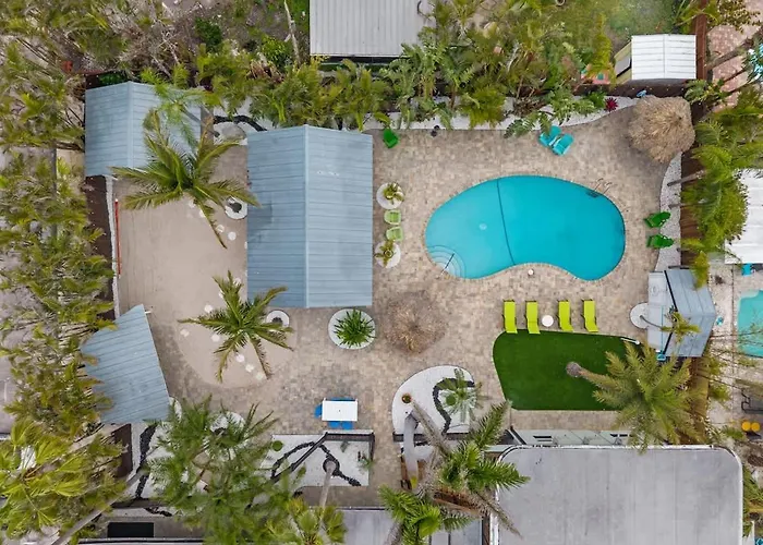 Coconut Grove Villa