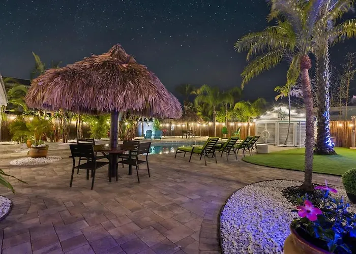Coconut Grove Villa Clearwater Beach
