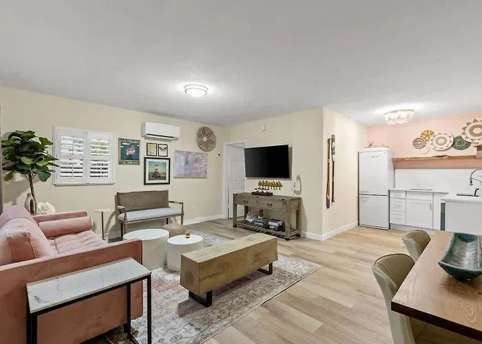 Villa Coconut Grove
